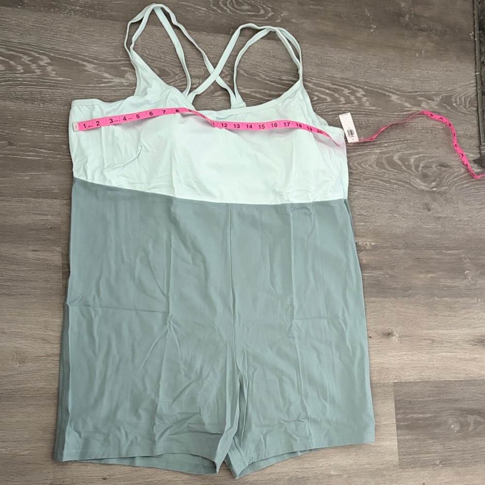 Old Navy StudioSmooth Color Block Activewear Jumpsuit, NWT, $55 Retail - Picture 9 of 9